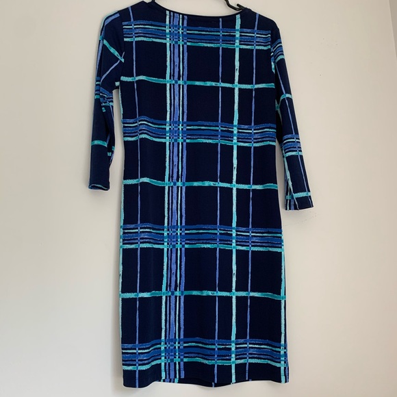 Forever 21 Shift Dress - Picture 3 of 4